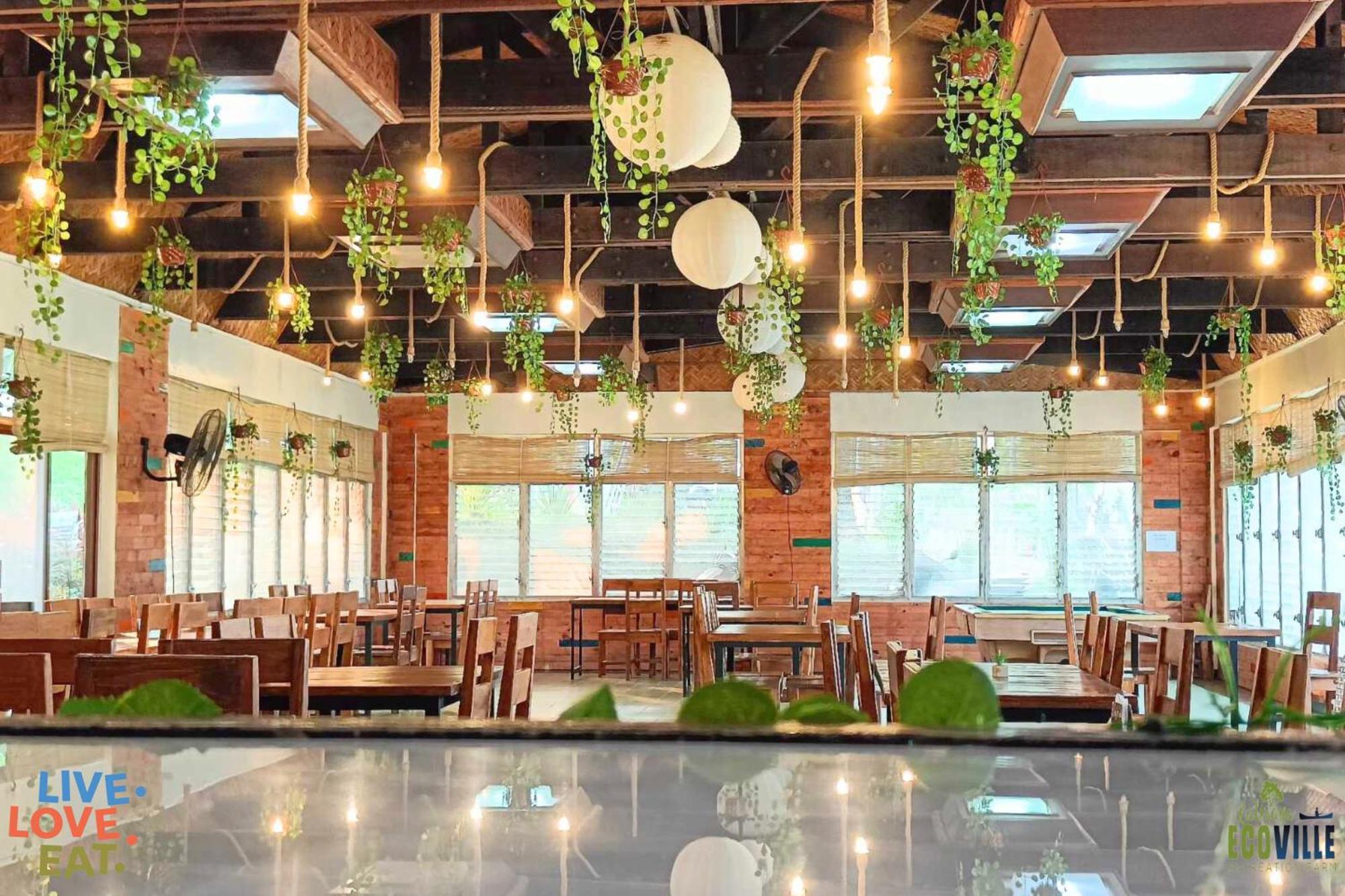 Caliraya Ecoville Recreation And Farm Resort Cavinti Exterior photo