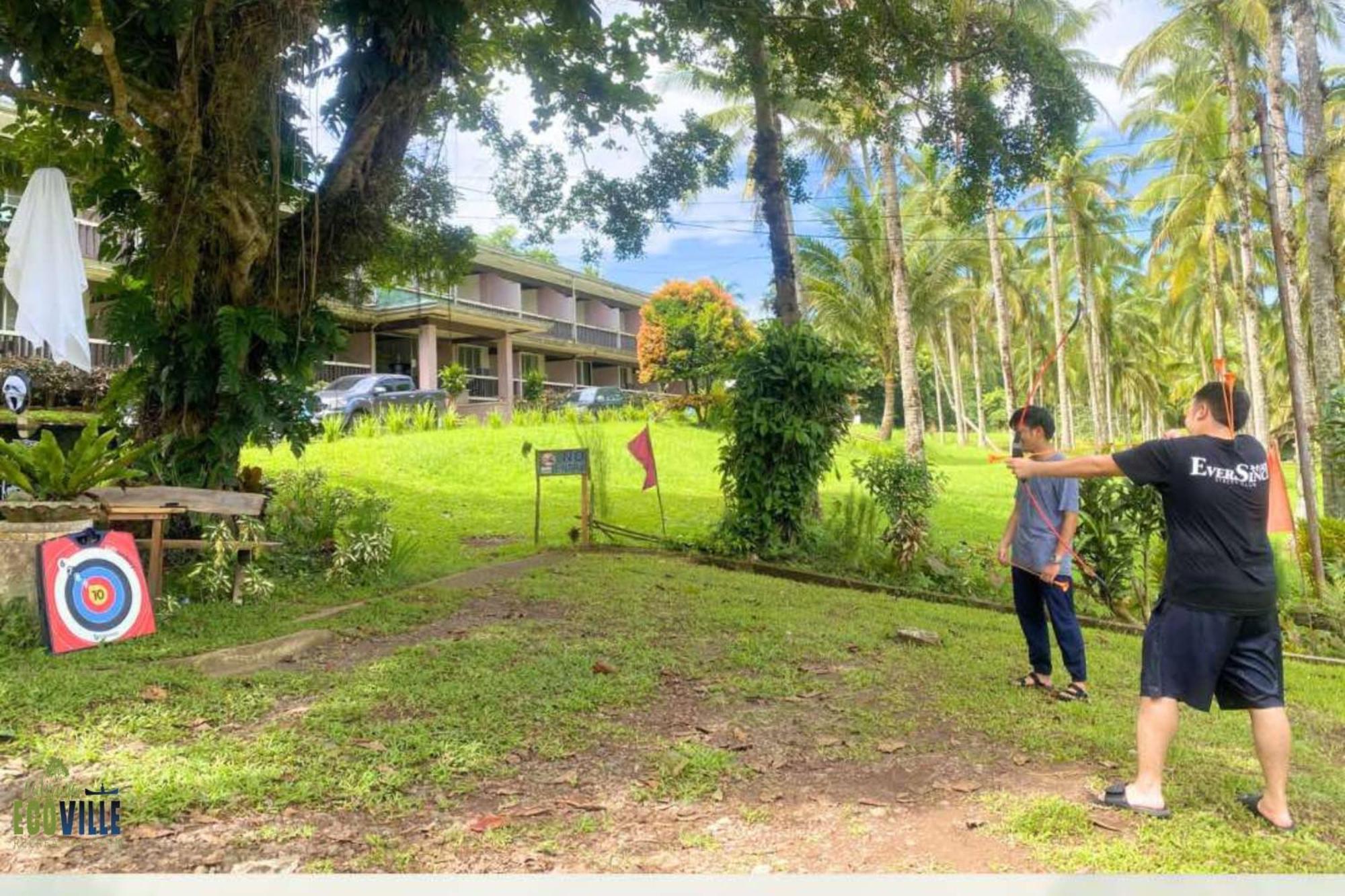 Caliraya Ecoville Recreation And Farm Resort Cavinti Exterior photo