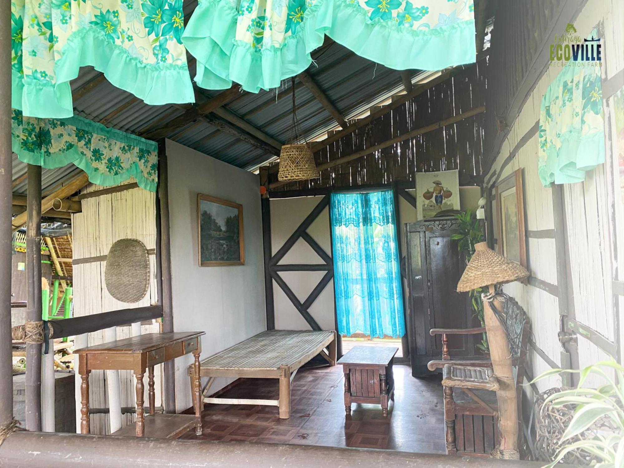 Caliraya Ecoville Recreation And Farm Resort Cavinti Exterior photo
